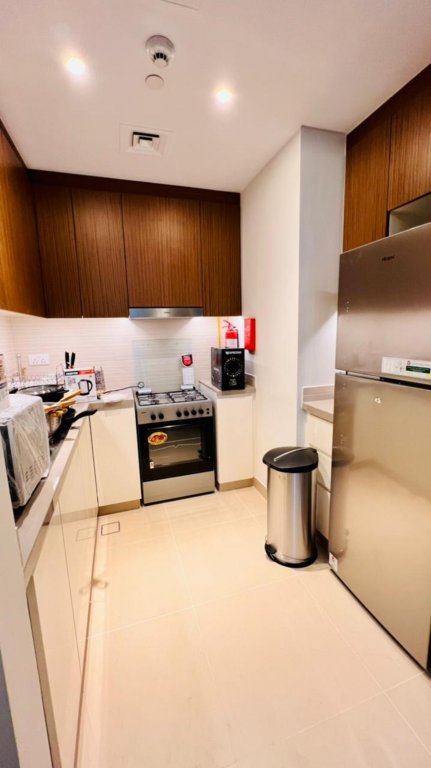 Дубай: Luxury beach front apartment with balcony Dubai Marina