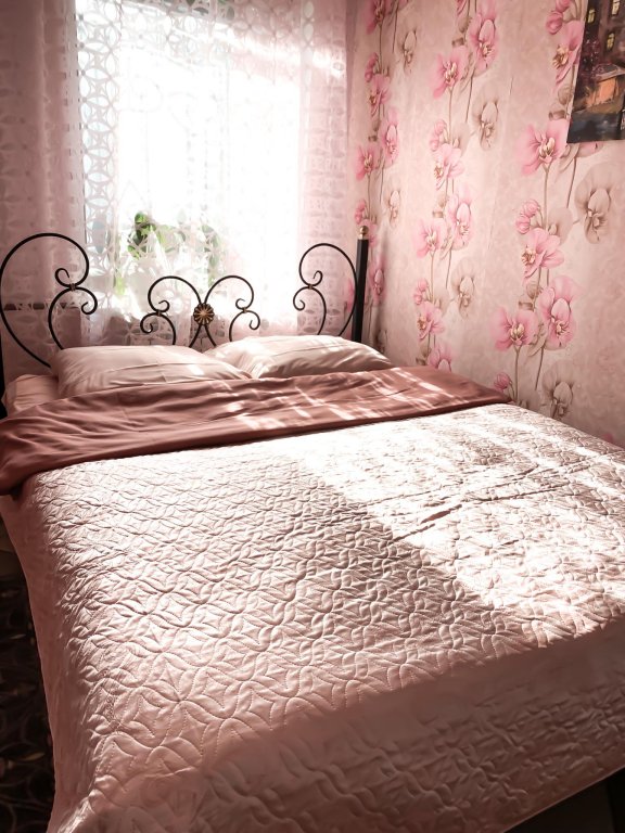 Городец: Guest rooms on Gorky Street