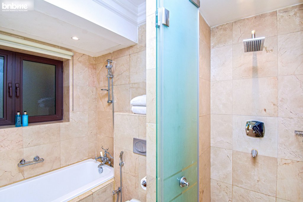 Дубай: bnbmehomes | Modern Luxury w/ Burj Khalifa View DT-6037