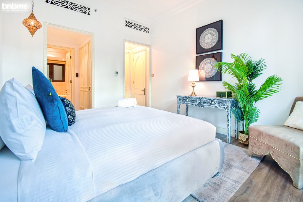 Дубай: bnbmehomes | Modern Luxury w/ Burj Khalifa View DT-6037
