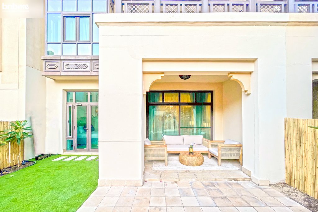 Дубай: bnbmehomes | Modern Luxury w/ Burj Khalifa View DT-6037