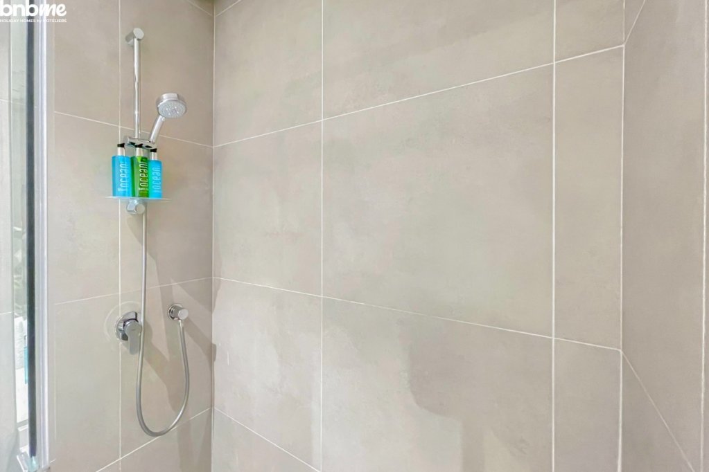 Дубай: Апартаменты bnbmehomes | Beautiful lake view studio nr Marina-1504