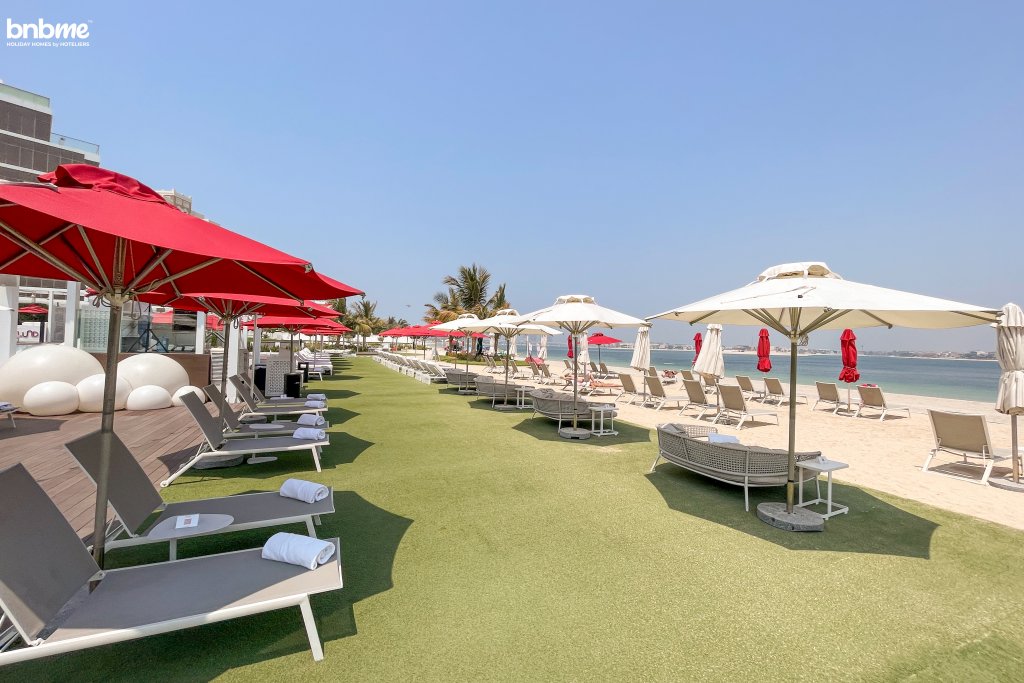 Дубай: Апартаменты bnbmehomes | Lux Beachfront Getaway on Palm-20412