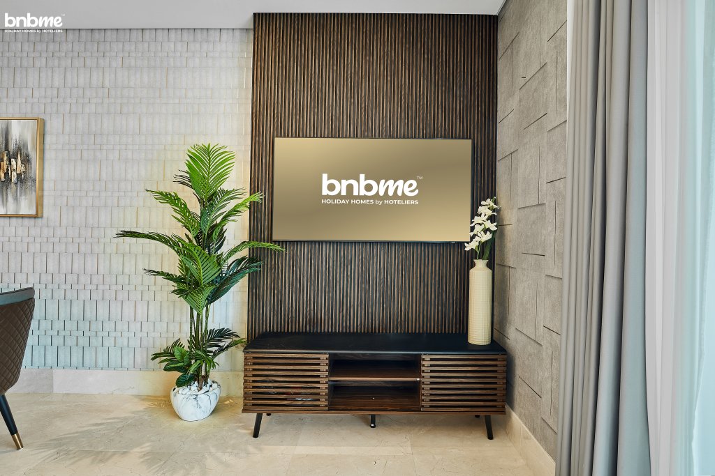 Дубай: Апартаменты bnbmehomes | Lux Beachfront Getaway on Palm-20412