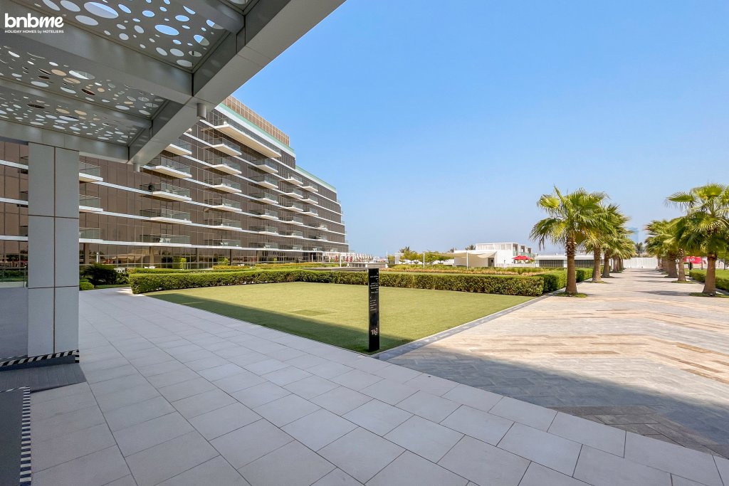 Дубай: Апартаменты bnbmehomes | Lux Beachfront Getaway on Palm-20412