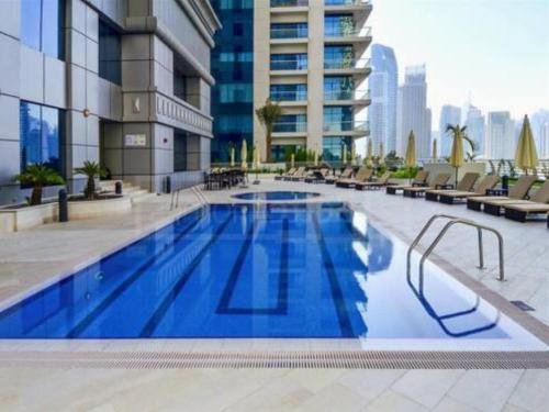 Дубай: skynest holiday homes princess tower 68th floor 1 bedroom apartment