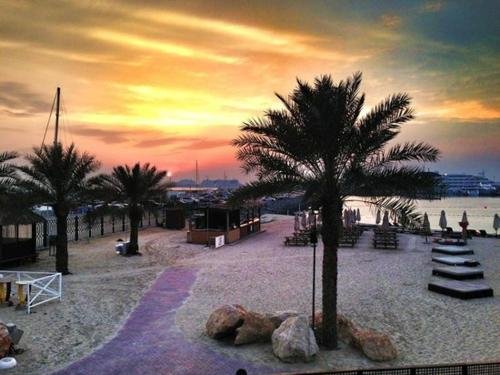 Дубай: skynest holiday homes princess tower 68th floor 1 bedroom apartment