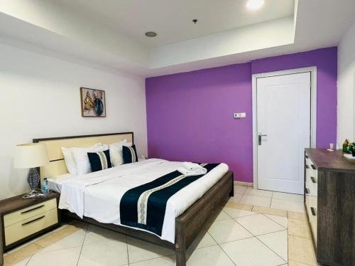 Дубай: skynest holiday homes princess tower 68th floor 1 bedroom apartment