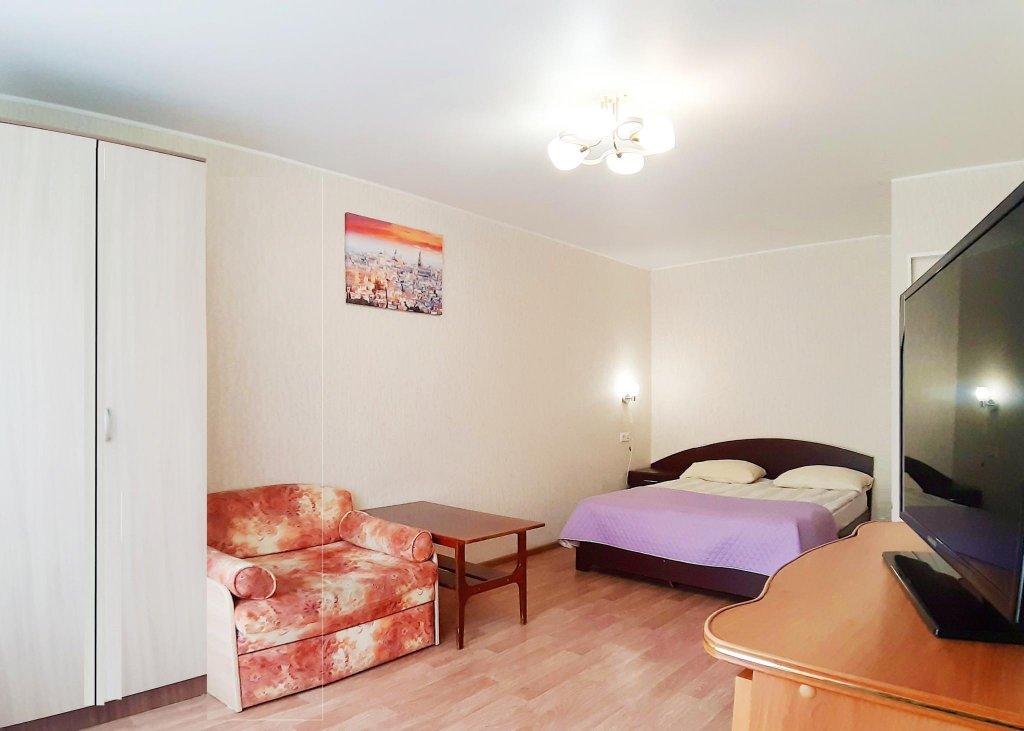 InnHome Apartments (ИннХоум) на улице Цвиллинга 53 — фото 1
