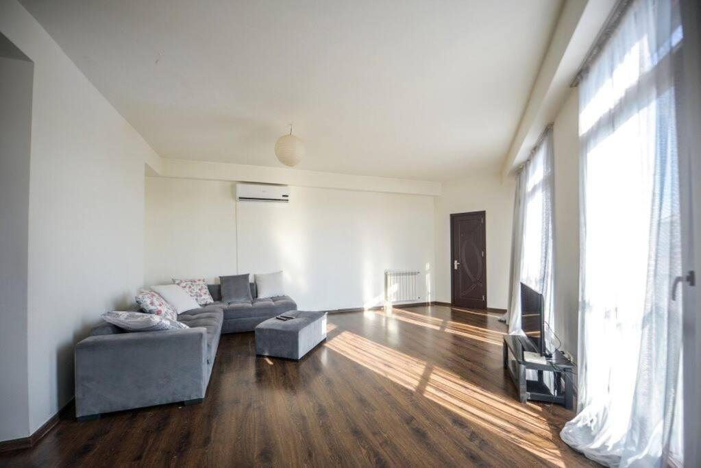 Батуми: Apartment in Old batumi - city centre
