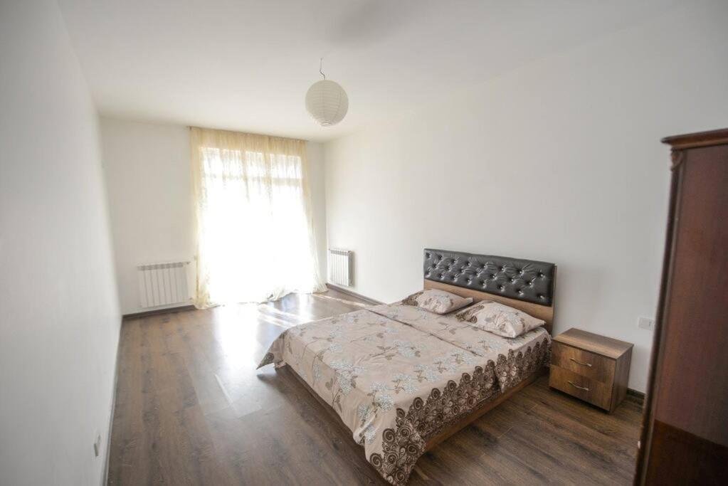 Батуми: Apartment in Old batumi - city centre