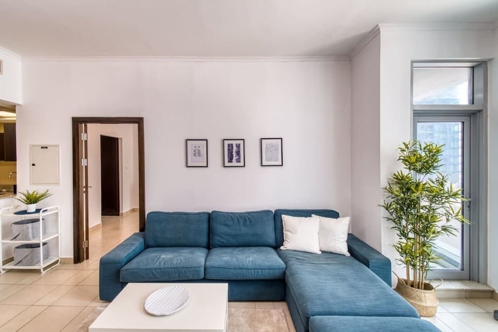 Дубай: Spacious And Bright Apt in the Heart of Marina!