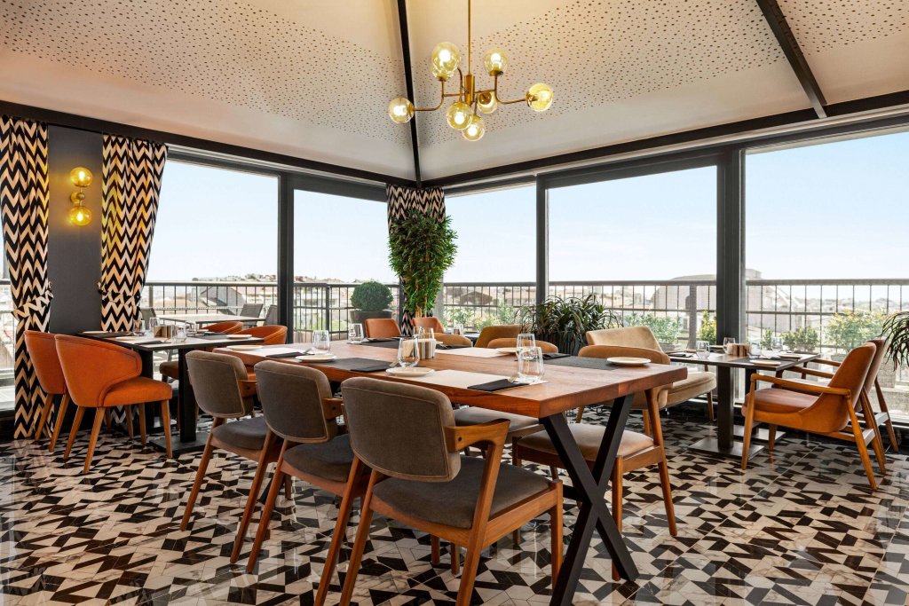 Стамбул: Ramada Encore By Wyndham Istanbul Sisli