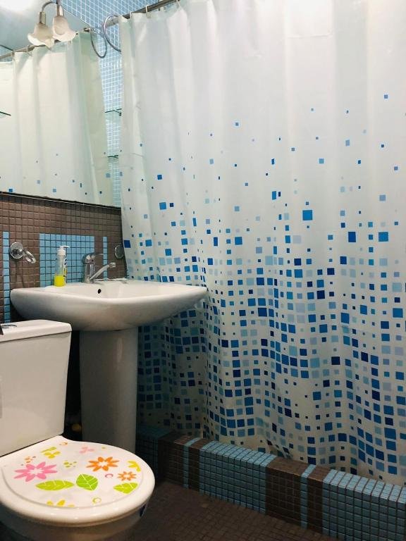 Ереван: Apartment in Zakyan Street