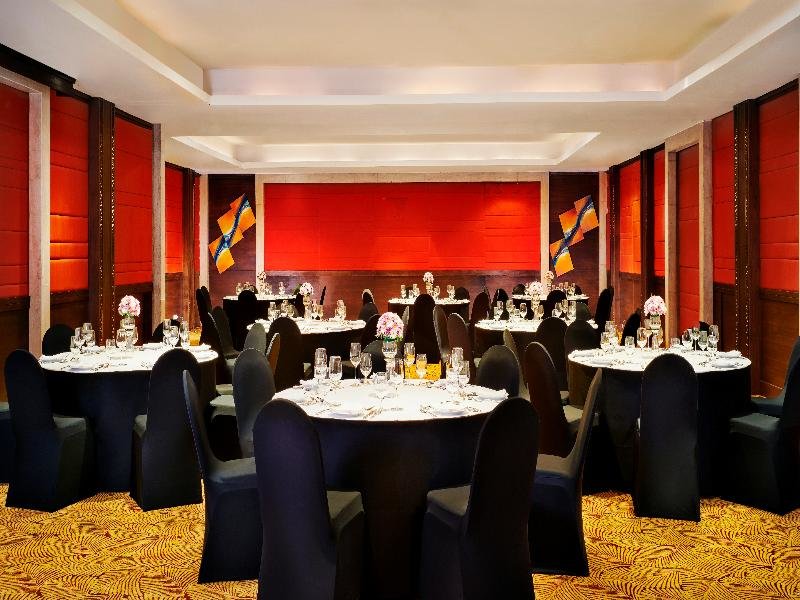 Камала Бич: Radisson Resort and Suites Phuket