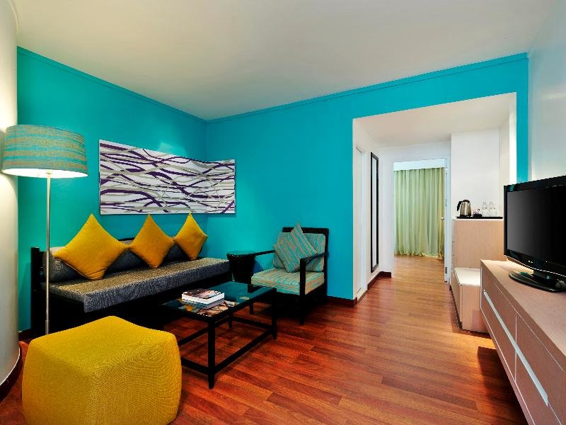 Камала Бич: Radisson Resort and Suites Phuket