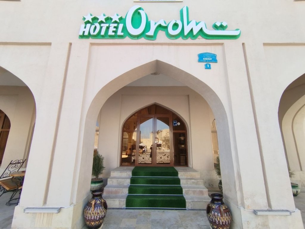 Бухара: Отель Orom