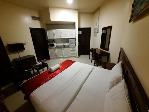 Шарджа: Отель Oyo 156 Al Reem Hotel Apartments