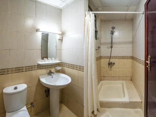Шарджа: Отель Oyo 156 Al Reem Hotel Apartments