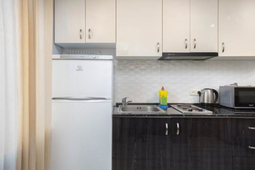 Ереван: Stay Inn Cute apartment next to Hilton Armenia