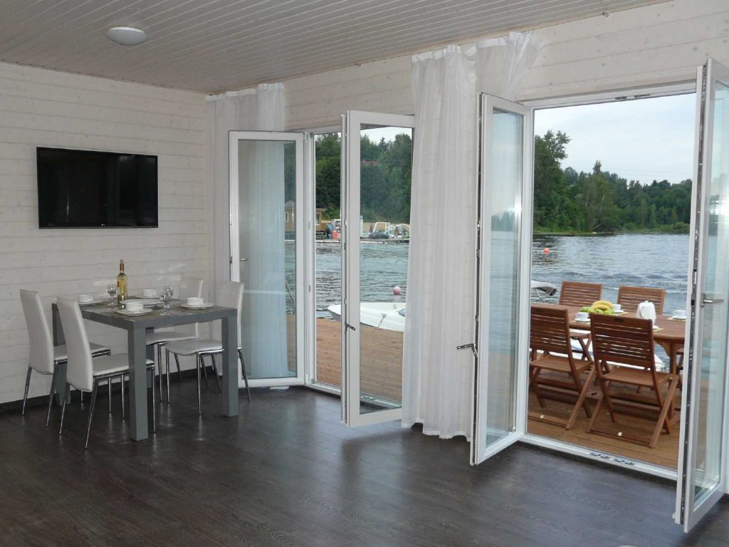Токсово: Severniy Bereg Hotel