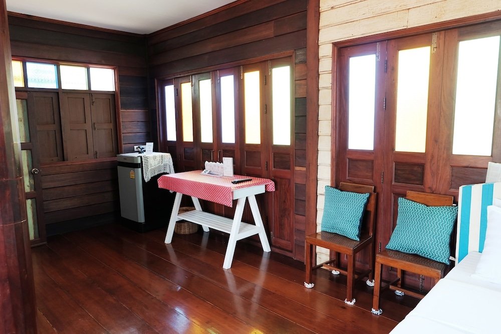Ампхава: Baan Chompoo Homestay