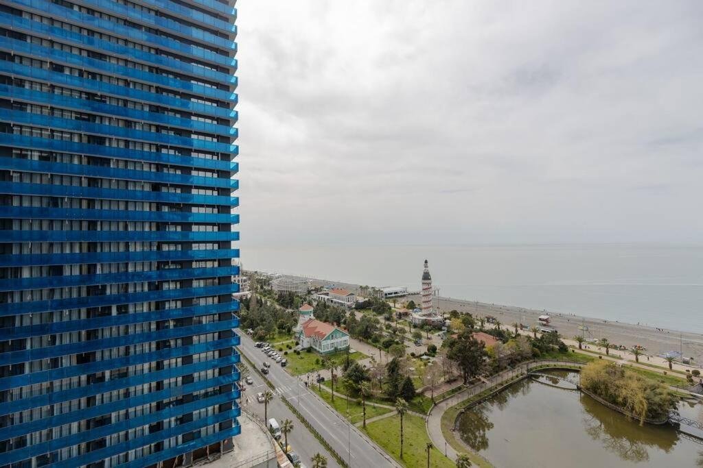 Батуми: Stylish and Cozy Apt With Sea View in Batumi