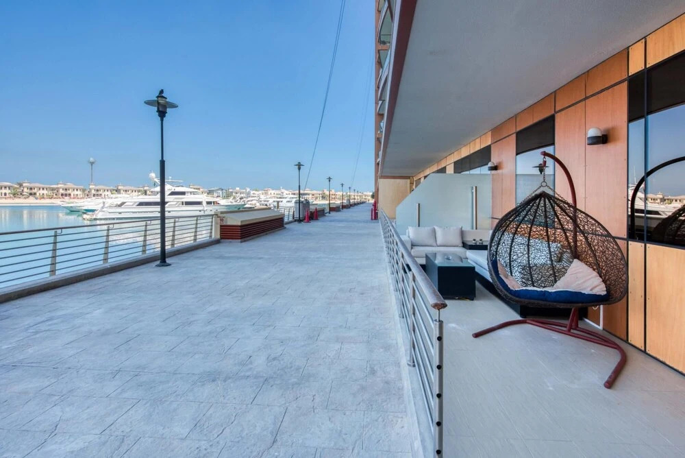 Дубай: Skyline Sea Frnt Vw w Prvt Beach on The Palm