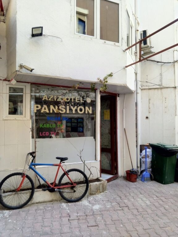 Анталья: Aziz Pansiyon 2