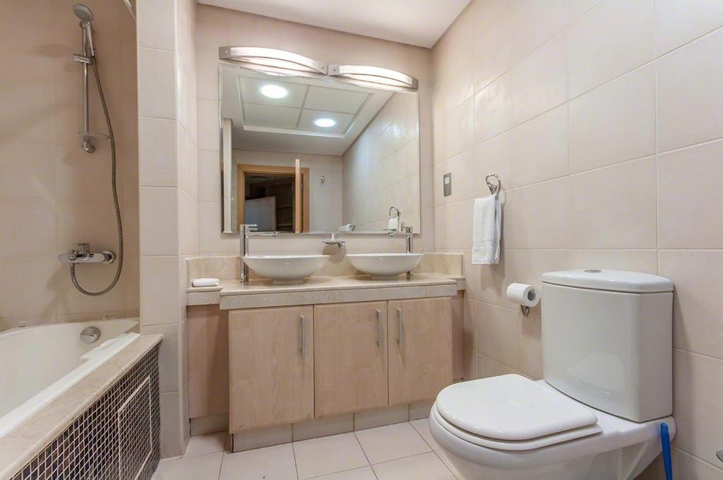 Дубай: Bespoke Residences - 2 Bedroom Apartment Sea View with Beach Access H908