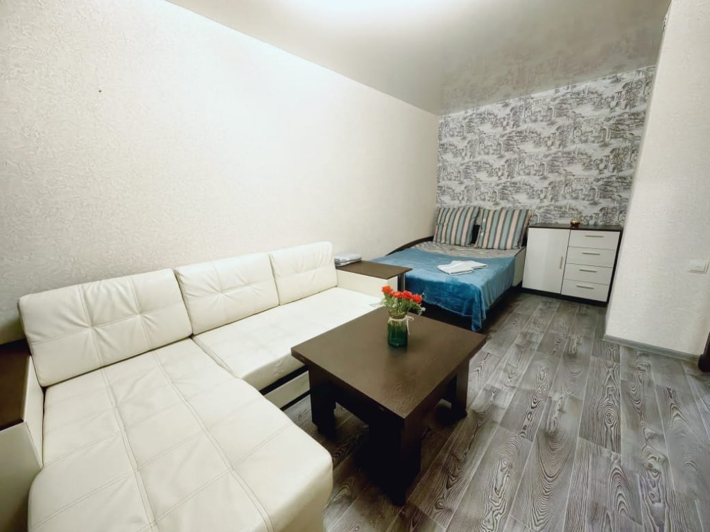 Северодвинск: Апартаменты Like Home возле завода Севмаш