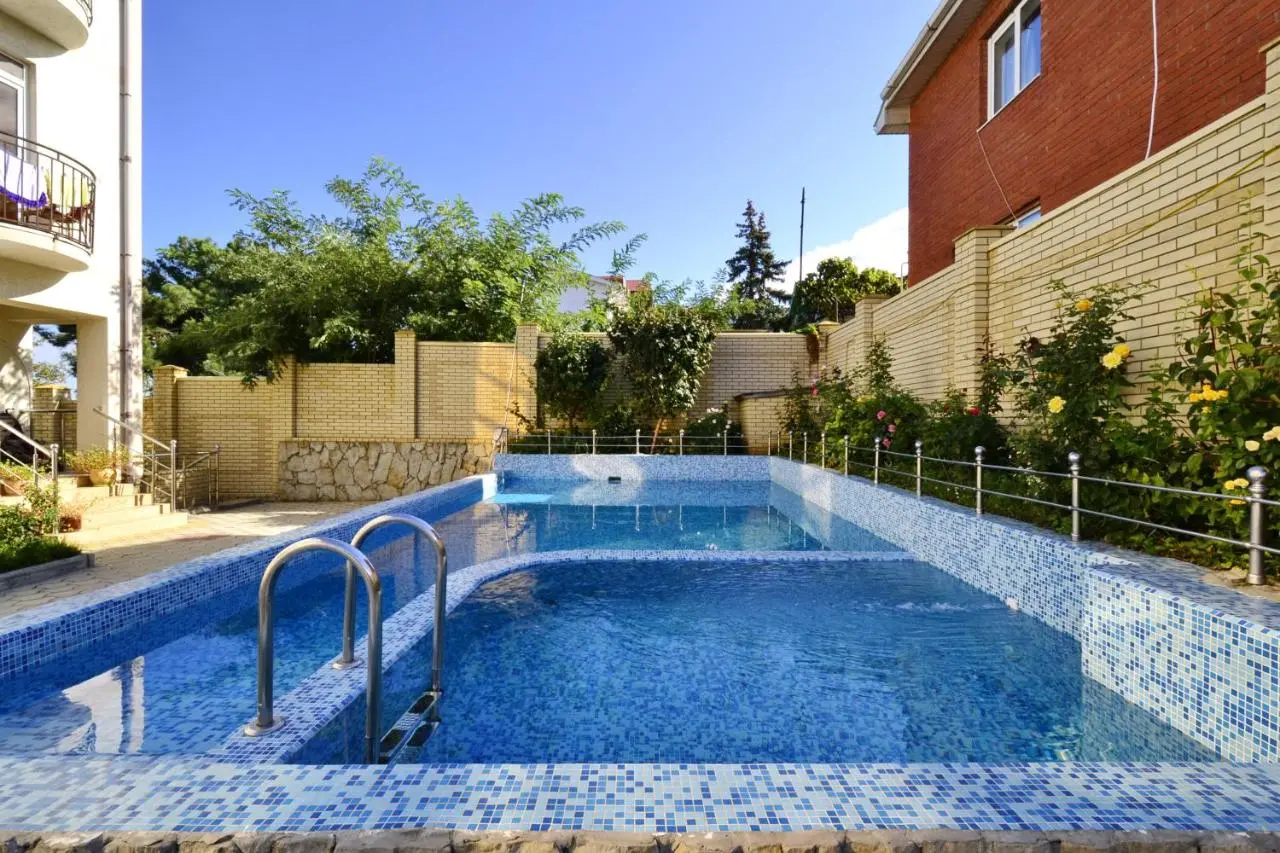 Анапа: Guest house Mona Liza