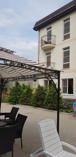 Анапа: Guest house Mona Liza