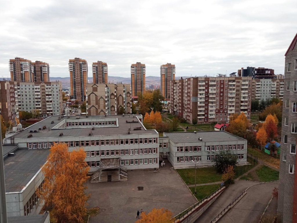 Красноярск: Апартаменты на улице Весны