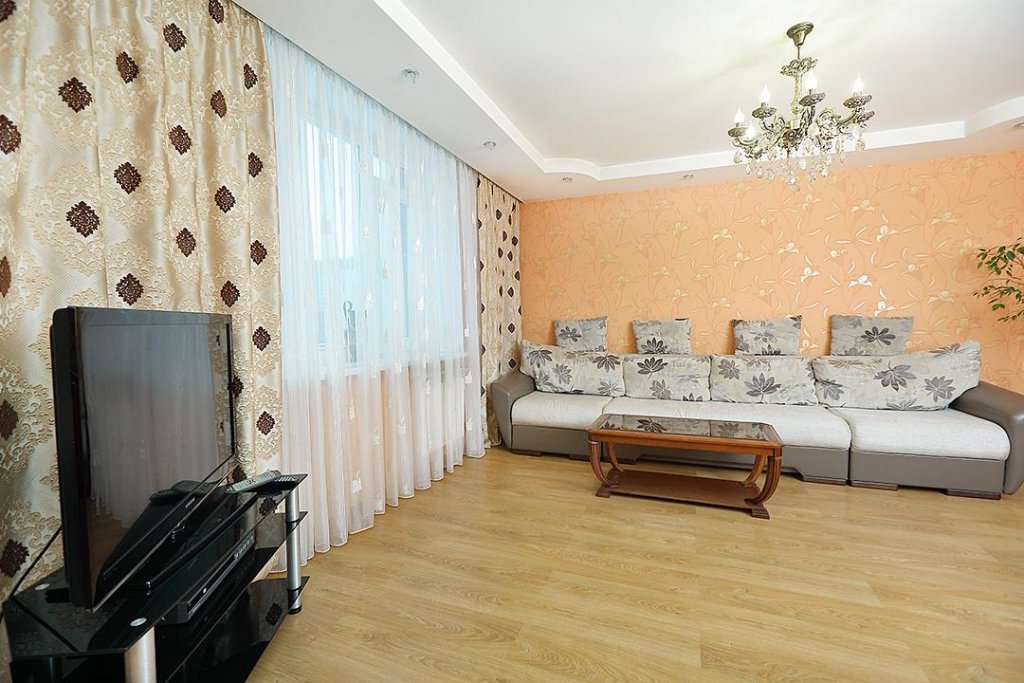 Красноярск: Vgosti (Вгости) на улице Алексеева 27