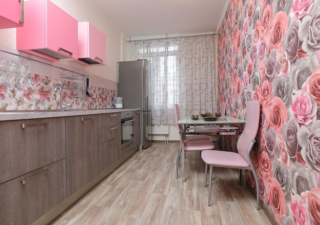 Красноярск: Vgosti на улице Алексеева 39
