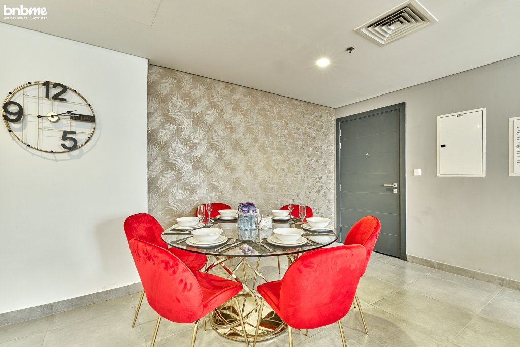 Дубай: Апартаменты bnbmehomes | Huge Apt in JVC w/ Big Balcony-1002