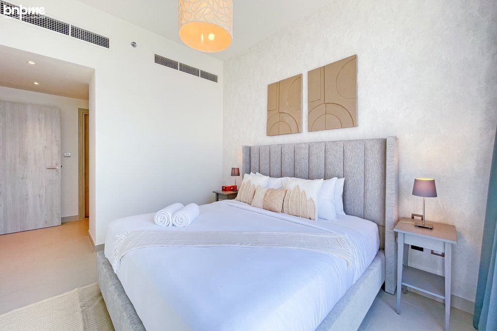 Дубай: Апартаменты Sea View Apt at Dubai Creek w/ Modern Facilities|bnbme-1805
