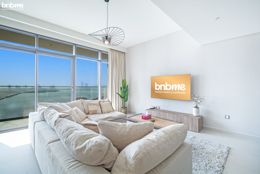 Дубай: Апартаменты Sea View Apt at Dubai Creek w/ Modern Facilities|bnbme-1805