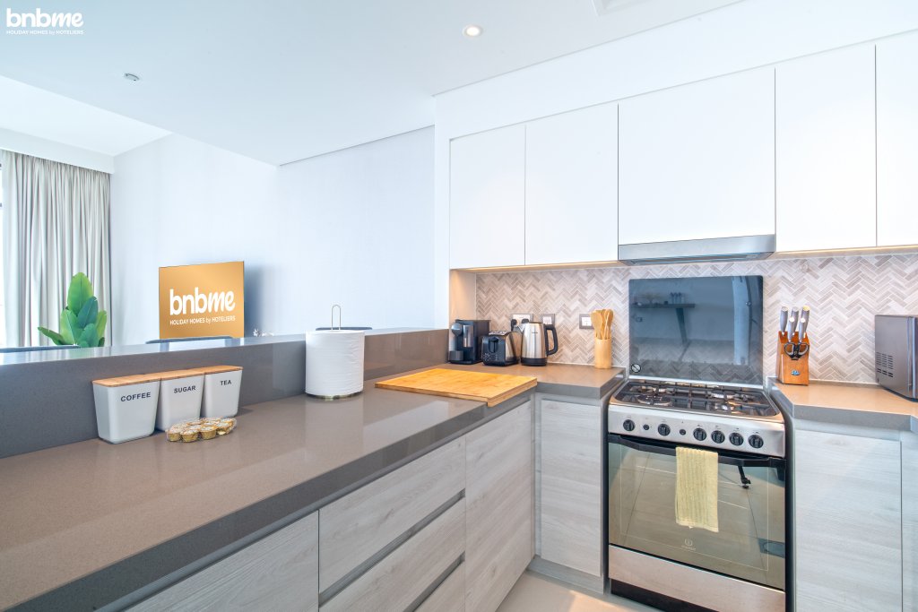 Дубай: Апартаменты Sea View Apt at Dubai Creek w/ Modern Facilities|bnbme-1805