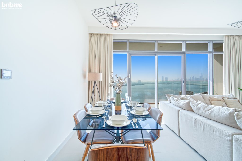 Дубай: Апартаменты Sea View Apt at Dubai Creek w/ Modern Facilities|bnbme-1805