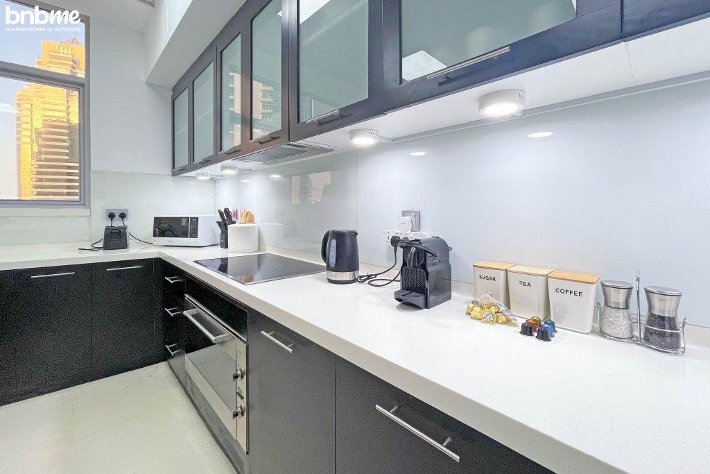 Дубай: Апартаменты Luxury Penthouse with Marina and Sea Views|bnbme-2301