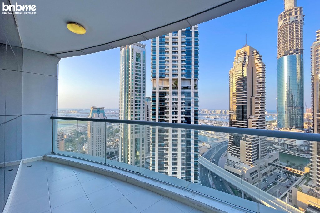 Дубай: Апартаменты Luxury Penthouse with Marina and Sea Views|bnbme-2301