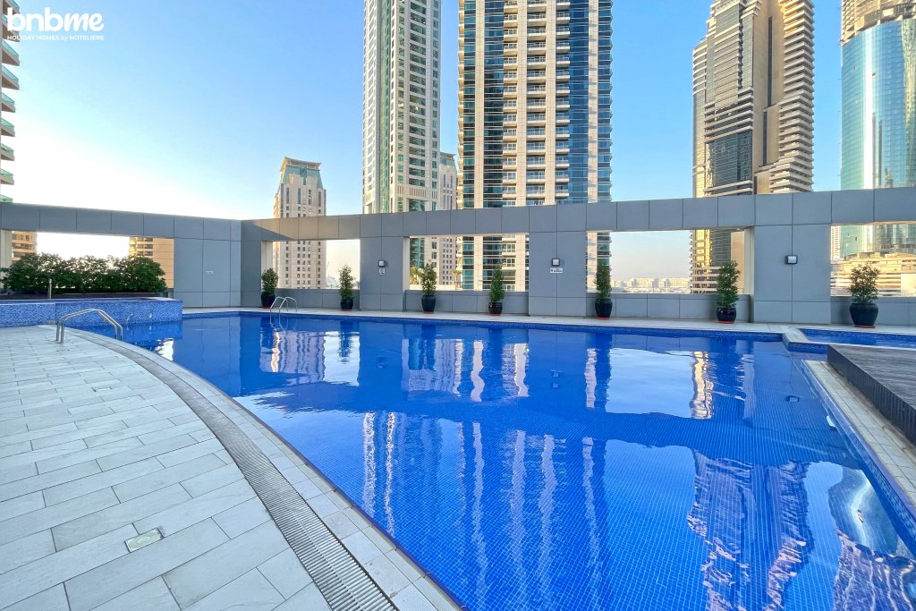 Дубай: Апартаменты Luxury Penthouse with Marina and Sea Views|bnbme-2301