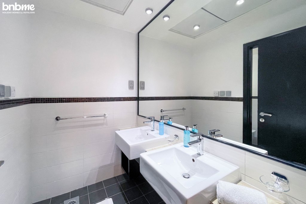 Дубай: Апартаменты Luxury Penthouse with Marina and Sea Views|bnbme-2301