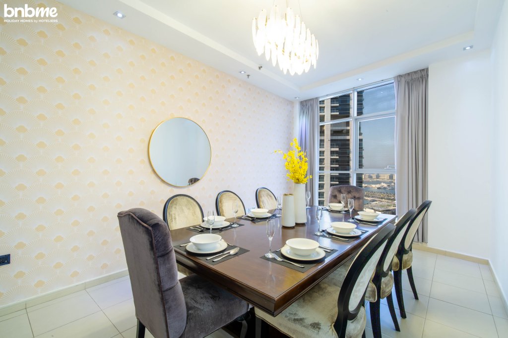 Дубай: Апартаменты Luxury Penthouse with Marina and Sea Views|bnbme-2301