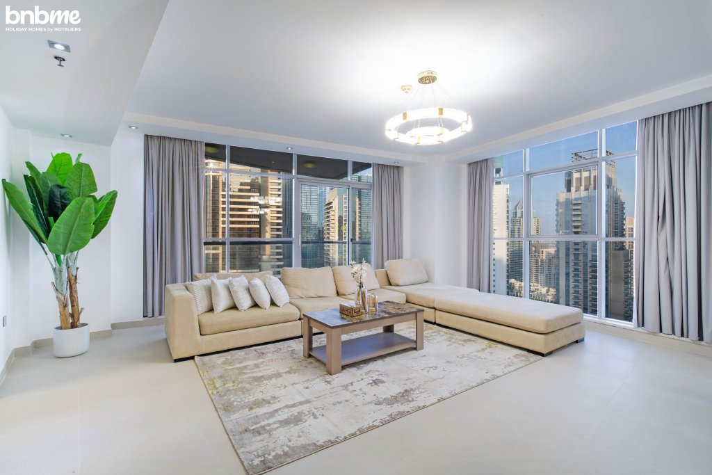 Дубай: Апартаменты Luxury Penthouse with Marina and Sea Views|bnbme-2301