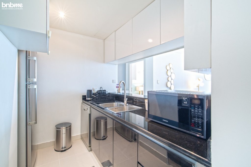 Дубай: Апартаменты Charming 2BR in Marina with Sea View by bnbme-1901