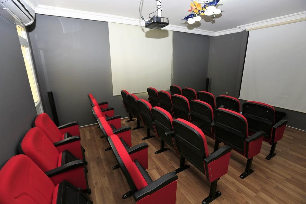 Мерсин: Kids Hotel
