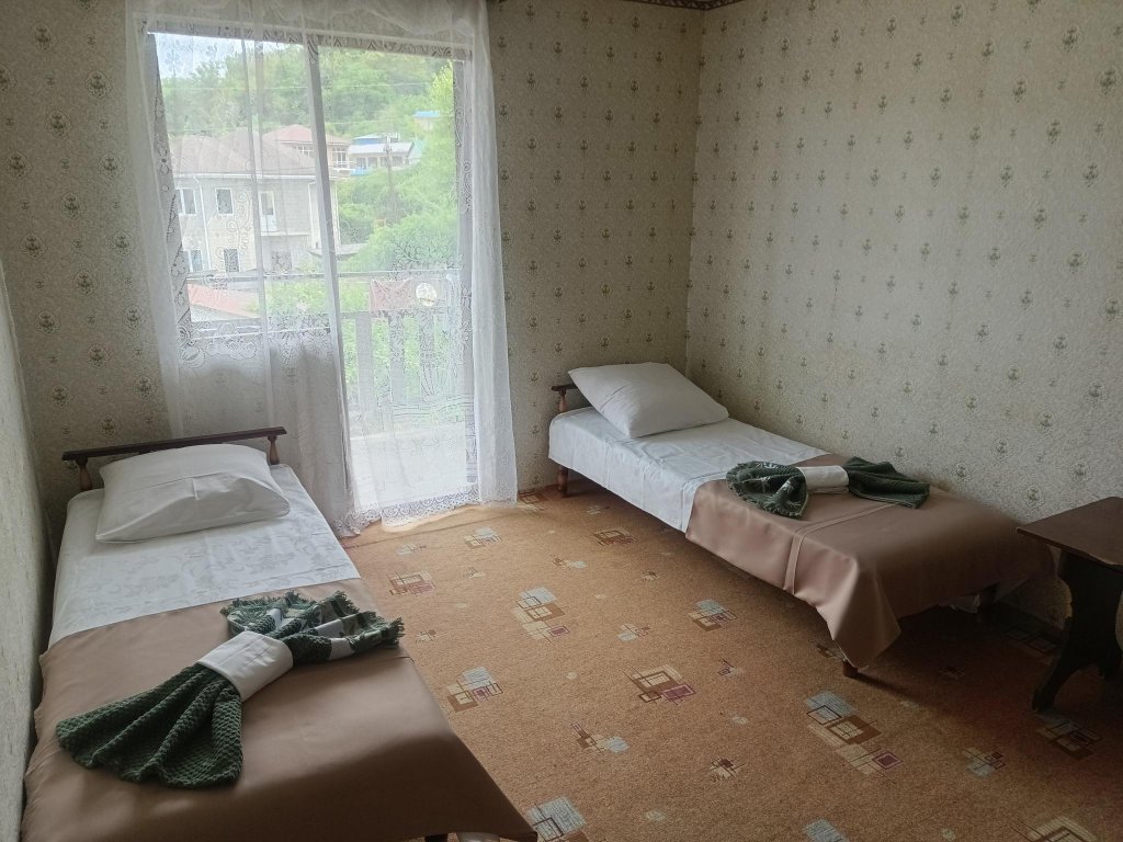 Вардане: Валерия